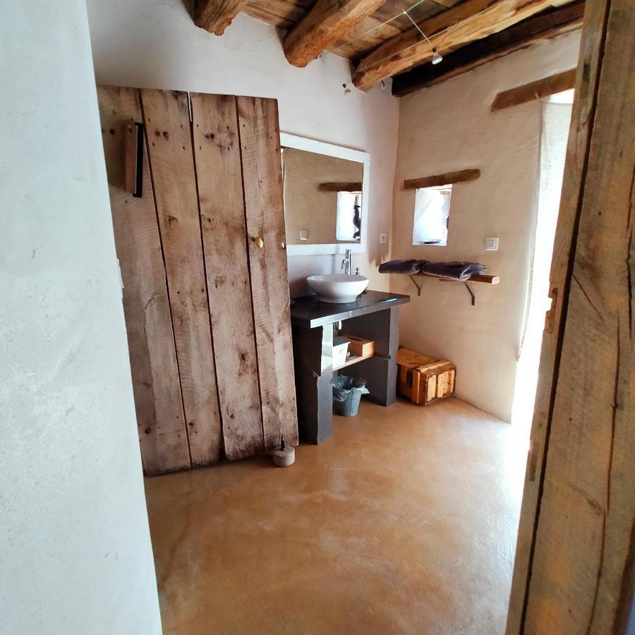 Suites De Campagne Les Eydieux, Petits Dejeuners Inclus Saint-Angel  Zewnętrze zdjęcie