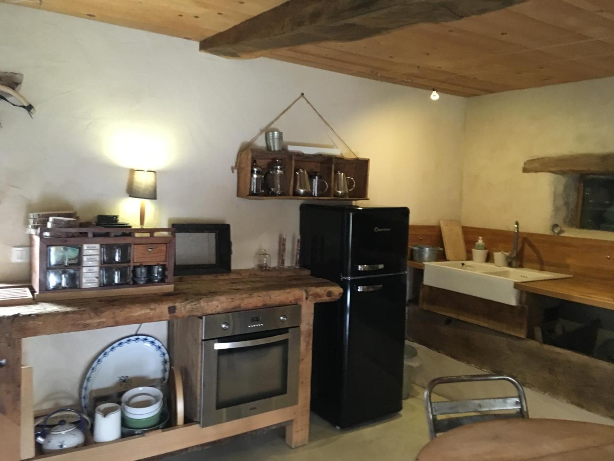Suites De Campagne Les Eydieux, Petits Dejeuners Inclus Saint-Angel  Zewnętrze zdjęcie